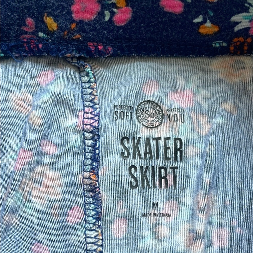 SO Navy Floral Skater Skirt - Picture 2 of 11